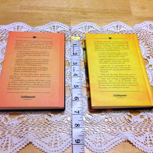 Bundle of two heartwarming Christmas story books - Picture 2 of 7